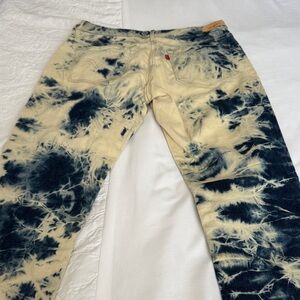 Levi's Blue and White Patterned Jeans